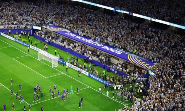 Μουντιάλ 2026: Ρεκόρ προσέλευσης θεατών και 300.000 χοτ ντογκ στη φάση των ομίλων