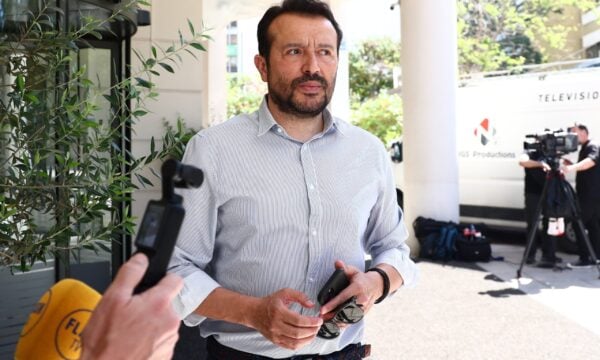 Νίκος Παππάς: Το πρώτο σχόλιο μετά την απομάκρυνσή του από τον Φάμελλο – «Ουδείς αναντικατάστατος»