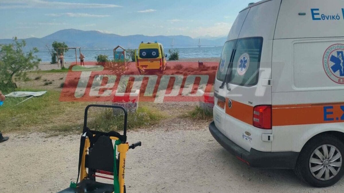 Πάτρα: Έσωσαν 90χρονο που επιχείρησε να αυτοκτονήσει μπαίνοντας στη θάλασσα, είχε δέσει βάρος στα πόδια του 1 Πάτρα: Έσωσαν 90χρονο που επιχείρησε να αυτοκτονήσει μπαίνοντας στη θάλασσα, είχε δέσει βάρος στα πόδια του