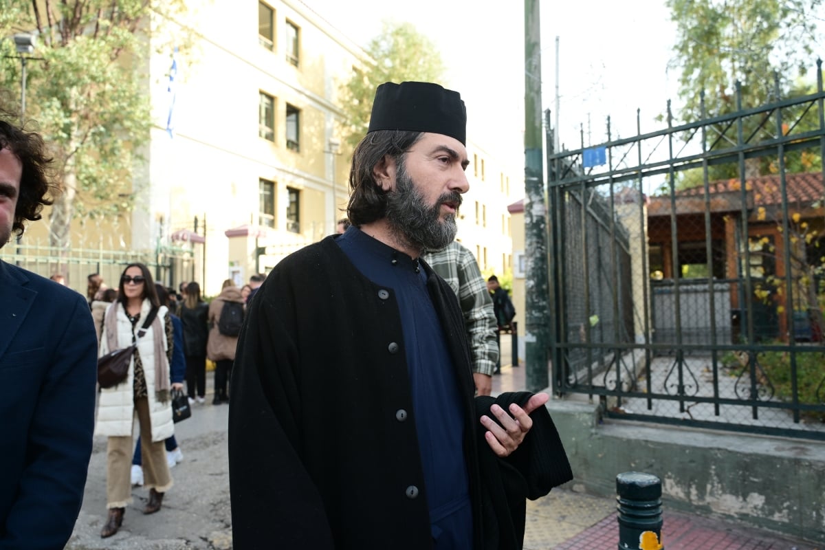 Κιβωτός του Κόσμου: Ο πατέρας Αντώνιος και η πρεσβύτερα σε δίκη για οικονομικές ατασθαλίες και ξέπλυμα χρήματος