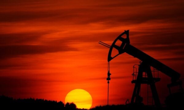Τιμές του πετρελαίου σε άνοδο εν μέσω αβεβαιότητας για το Ιράν και τα Στενά του Ορμούζ