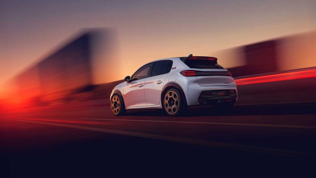 Το Peugeot E-208 GTI προετοιμάζεται για ντεμπούτο στο Le Mans 6 Peugeot E-208 GTI (2026)
