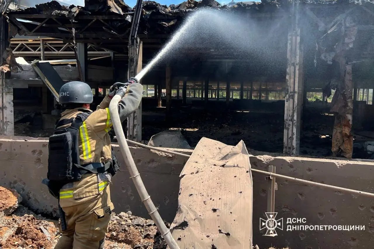 Ουκρανία: 10 νεκροί και 72 τραυματίες από ρωσικές επιθέσεις σε 24ωρο – Φονικό πλήγμα με βαλλιστικό πύραυλο στο Κρίβι Ριχ