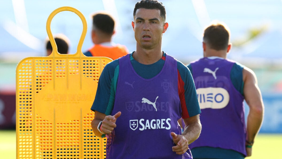 Μουντιάλ 2026: Τα περικάρπια μνήμης των παικτών της εθνικής Πορτογαλίας για τον Ντιόγκο Ζότα 1 Μουντιάλ 2026: Τα περικάρπια μνήμης των παικτών της εθνικής Πορτογαλίας για τον Ντιόγκο Ζότα