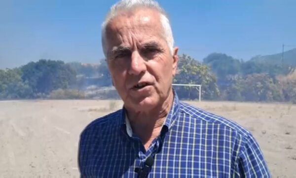 Δήμαρχος Αλιάρτου- Θεσπιέων: Γιώργος Αραπίτσας «Η φωτιά μπήκε στην Πέτρα, αλλά σώθηκαν τα σπίτια»