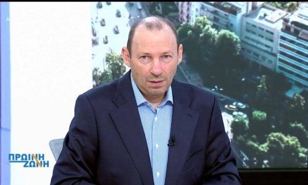 Γ. Σαραντάκος: Αποστάσεις από τη ρητορική Αβραμόπουλου – Η μάχη ΠΑΣΟΚ – ΕΛ.Α.Σ. με θεατή τον ΣΥΡΙΖΑ