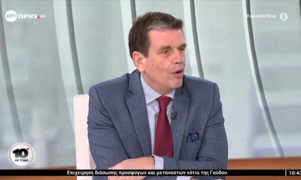 Ο Δημήτρης Καιρίδης στο «10′ με τόνο»