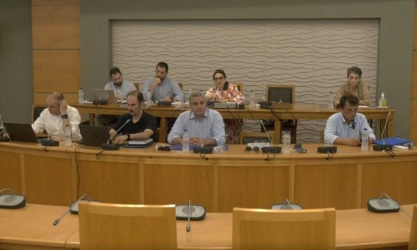Όχι του Περιφερειακού Συμβουλίου Στερεάς στο νέο χωροταξικό πλαίσιο για τις ΑΠΕ