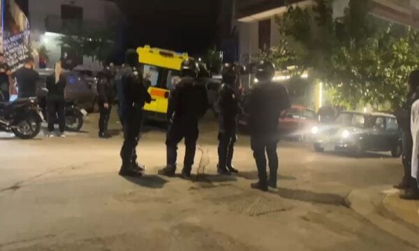 Πυροβολισμοί στα Εξάρχεια – Ένας νεκρός