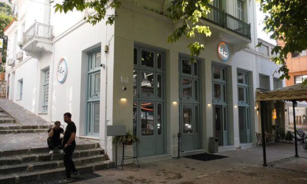 Στο κέντρο της Λαμίας μεταφέρθηκε η ΔΕΗ – Τι λένε οι πολίτες