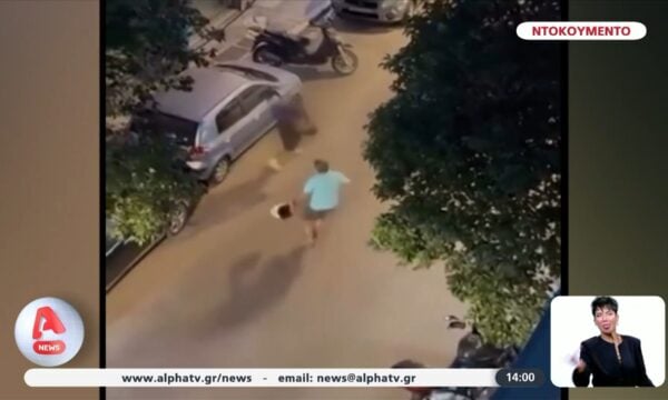 Συμπλοκή μοτοσικλετιστών στον Κολωνό: Ξύλο πάνω σε διάβαση τρένου