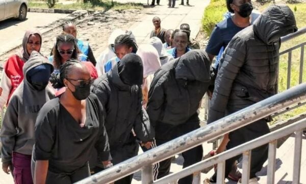 Κένυα: Μαθήτριες θα κατηγορηθούν για φόνο μετά την πυρκαγιά σε σχολικό κοιτώνα που στοίχισε τη ζωή σε 16 παιδιά