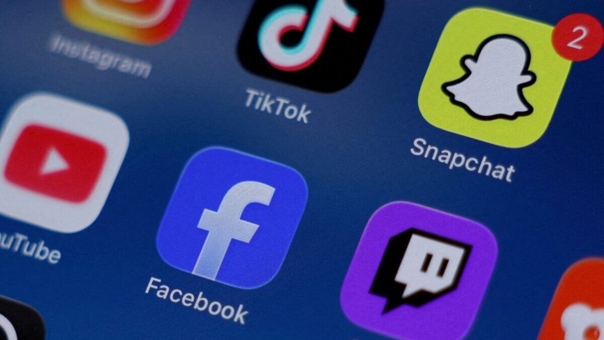 Έπεσε το Facebook – Δεν μπορούν να συνδεθούν οι χρήστες στην Ελλάδα 1 Έπεσε το Facebook – Δεν μπορούν να συνδεθούν οι χρήστες στην Ελλάδα