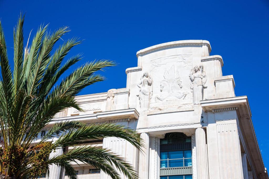 Το Hôtel Palais de la Méditerranée εντάσσεται στην Unbound Collection της Hyatt