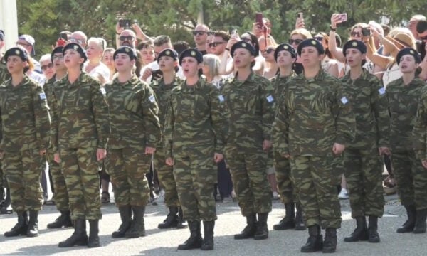 Λαμία: Ιστορική μέρα για τον Ελληνικό στρατό – Ορκίστηκαν οι πρώτες γυναίκες εθελόντριες