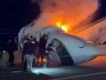 Τέξας: 1 νεκρός από πτώση αεροσκάφους σε αυτοκινητόδρομο – Βίντεο από τη διάσωση επιβατών