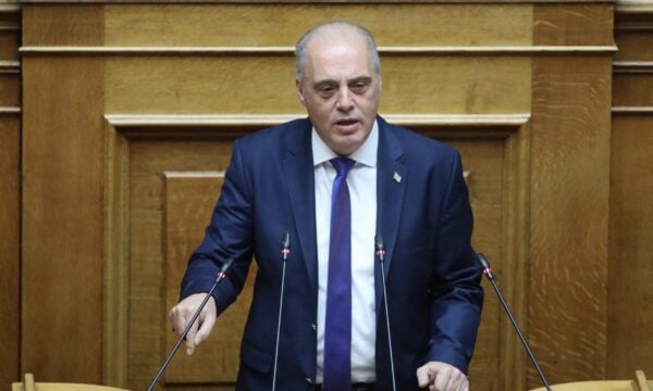 Νέα Αριστερά υπέβαλε μήνυση κατά του Κυριάκου Βελόπουλου για υποκίνηση βίας
