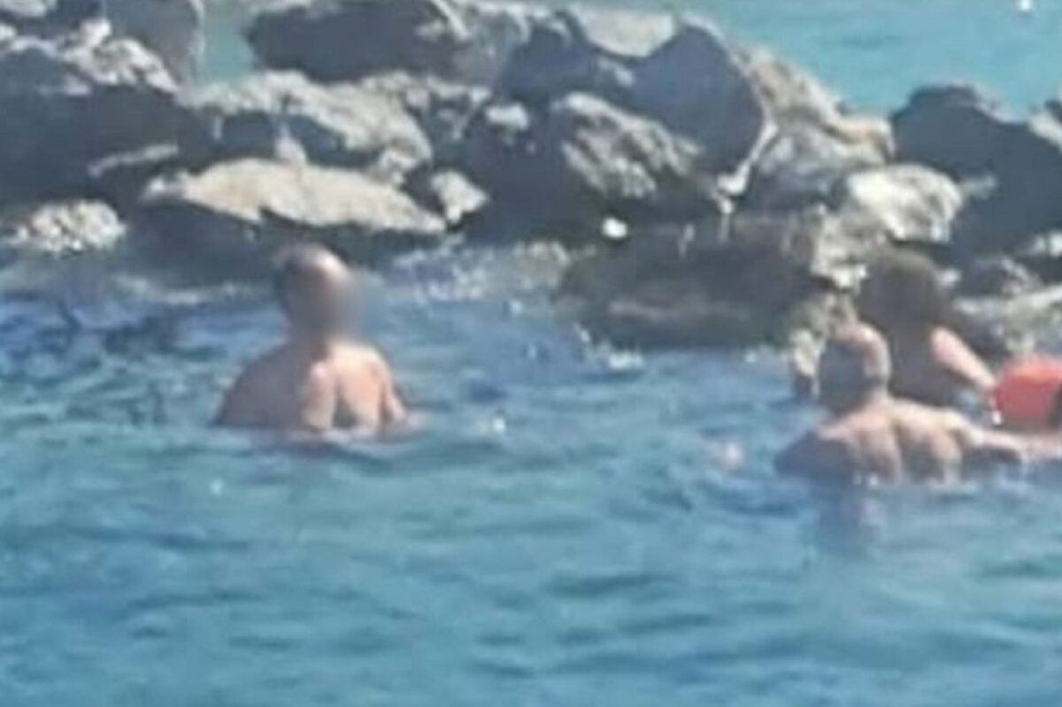 Βόλος: Επιχείρηση διάσωσης 31χρονου σε παράκρουση στην παραλία του Αναύρου