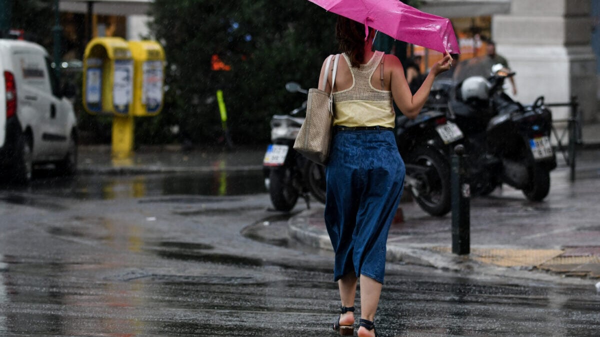 Καιρός: Φθινοπωρινό σκηνικό με βροχές και καταιγίδες – Οι περιοχές που θα βρεθούν στο επικεντρο 1 Καιρός: Φθινοπωρινό σκηνικό με βροχές και καταιγίδες – Οι περιοχές που θα βρεθούν στο επικεντρο