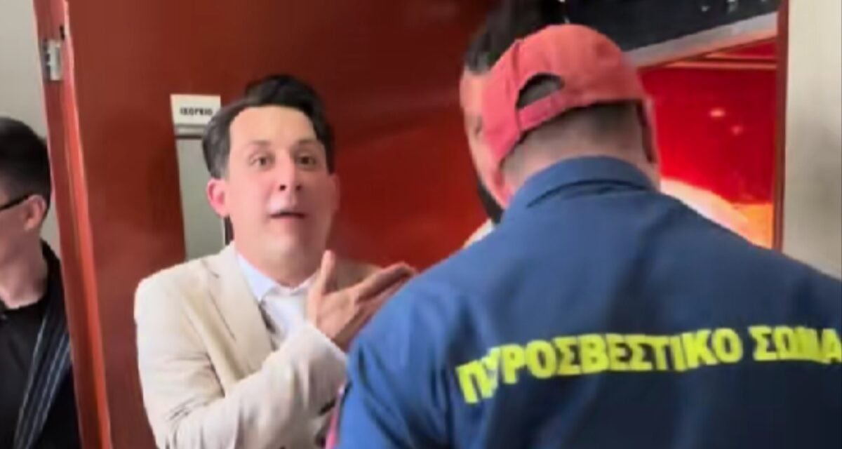 Ξάνθη: Η Πυροσβεστική απεγκλώβισε γαμπρό από ασανσέρ λίγο πριν τον γάμο
