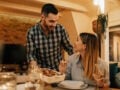 Ύπνος: Θέλετε να κοιμηθείτε καλύτερα; Μελέτες δείχνουν ότι το κάλιο στο βραδινό γεύμα μπορεί να βοηθήσει