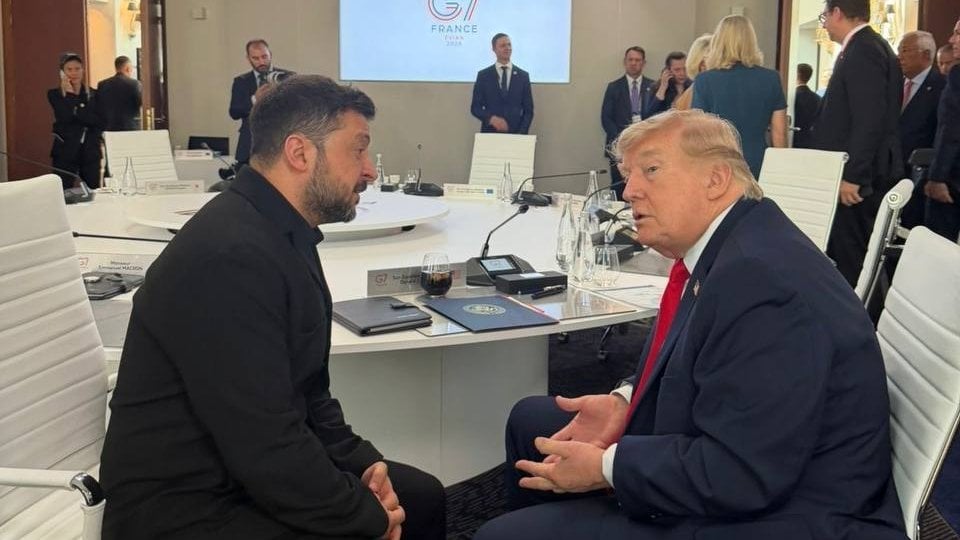 Politico: Ο Μακρόν «τύλιξε» τον Τραμπ στη Σύνοδο της G7 – Το παρασκήνιο της διπλωματικής νίκης 12 Politico: Ο Μακρόν «τύλιξε» τον Τραμπ στη Σύνοδο της G7 – Το παρασκήνιο της διπλωματικής νίκης