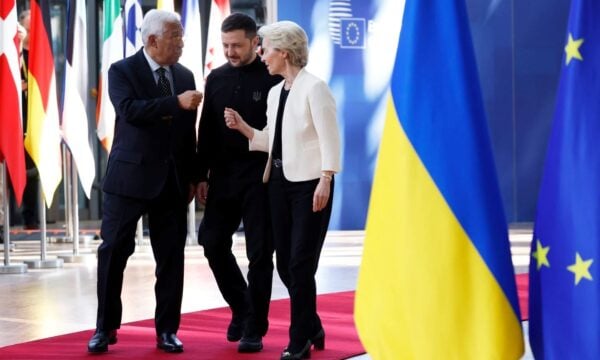 ΕΕ: Οι επαφές του Κόστα με τη Μόσχα προκάλεσαν την αντίδραση των Μακρόν και Μερτς – Ποιος ηγείται των διαπραγματεύσεων με τον Πούτιν;