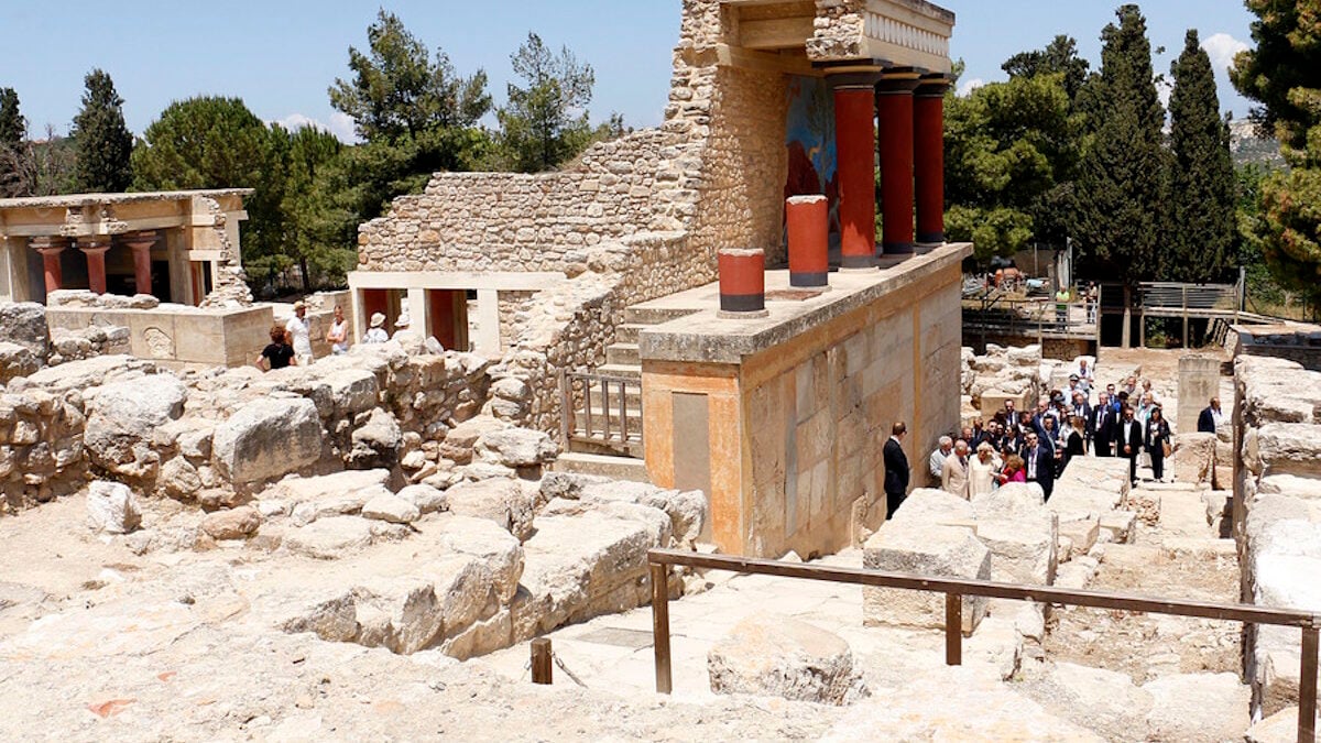 Κνωσός: Δύο άτομα λιποθύμησαν λόγω ακραίου καύσωνα – Κλειστός μέχρι τις 5 ο αρχαιολογικός χώρος 1 Κνωσός: Δύο άτομα λιποθύμησαν λόγω ακραίου καύσωνα – Κλειστός μέχρι τις 5 ο αρχαιολογικός χώρος