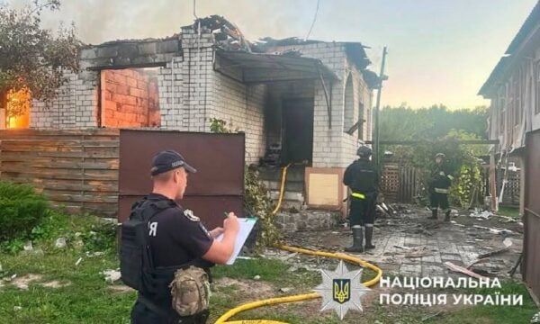 Ρωσικά πλήγματα σε όλη την Ουκρανία: 11 νεκροί και 62 τραυματίες το τελευταίο 24ωρο – Χτυπήθηκε εμπορικό πλοίο στο λιμάνι της Οδησσού