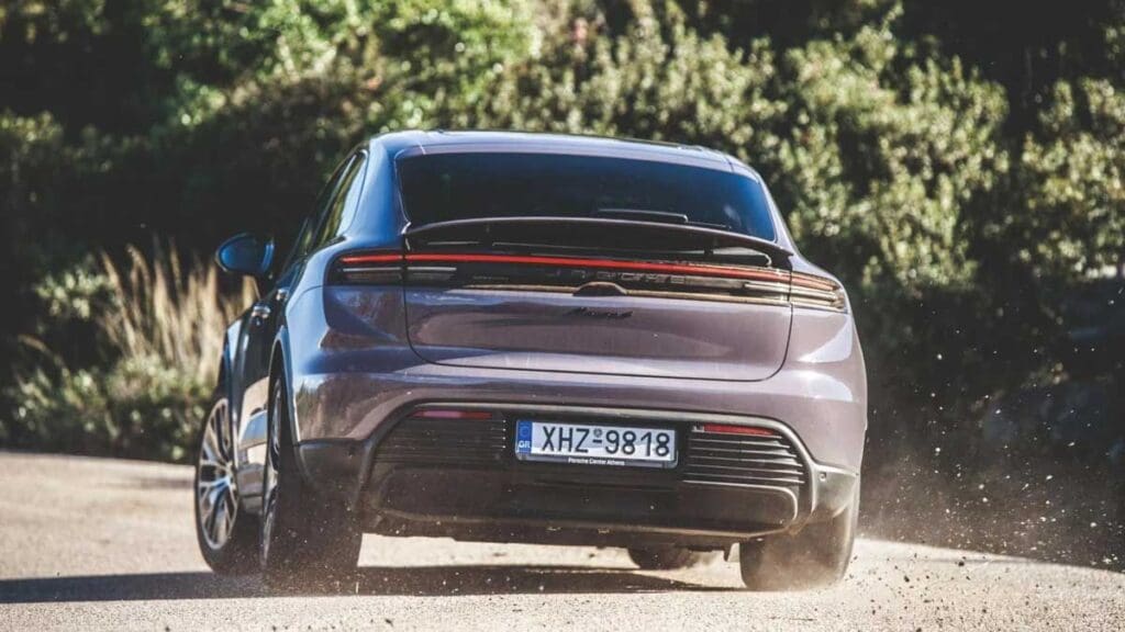 Porsche: Οι πωλήσεις της στο σημείο ναδίρ από το 2020 6 Porsche: Οι πωλήσεις της στο σημείο ναδίρ από το 2020