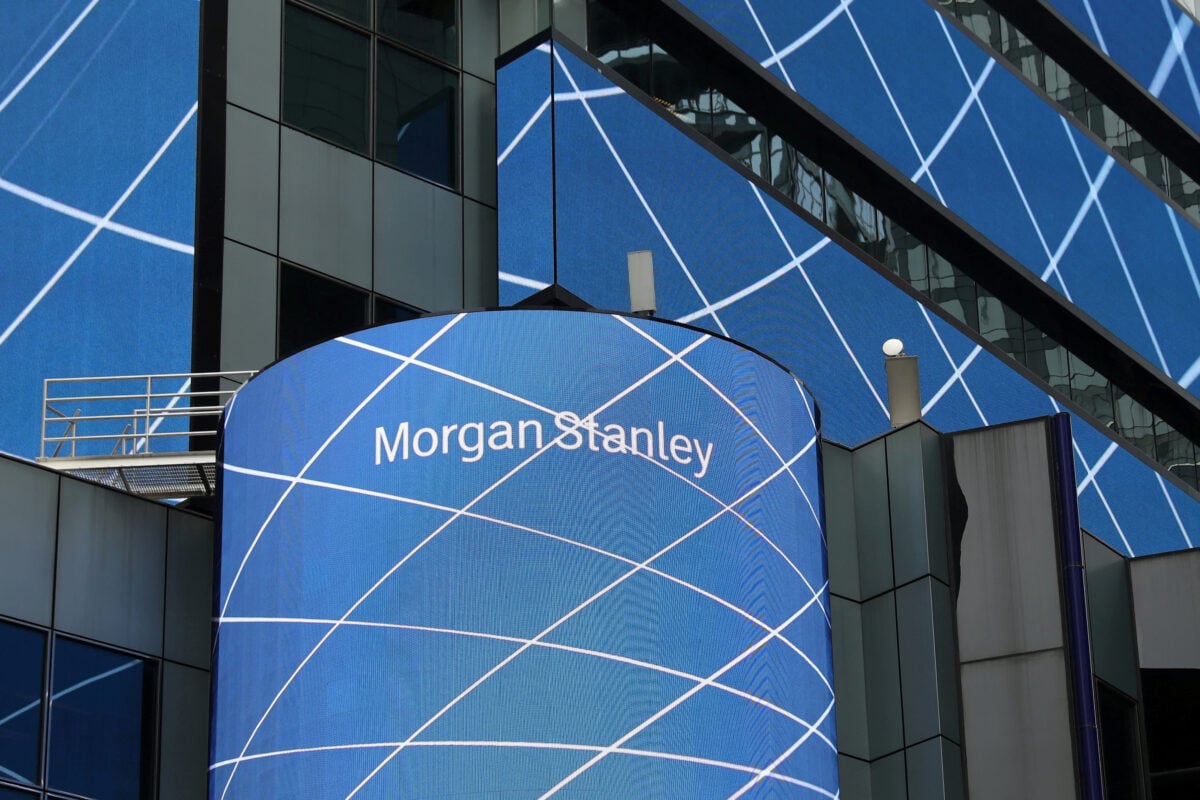 Morgan Stanley επιβεβαιώνει τις προοπτικές των ελληνικών τραπεζών ενόψει αποτελεσμάτων β’ τριμήνου