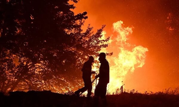 Πυρκαγιές σε Πορτογαλία και Γαλλία: Ενεργοποίησαν τον Ευρωπαϊκό Μηχανισμό Πολιτικής Προστασίας