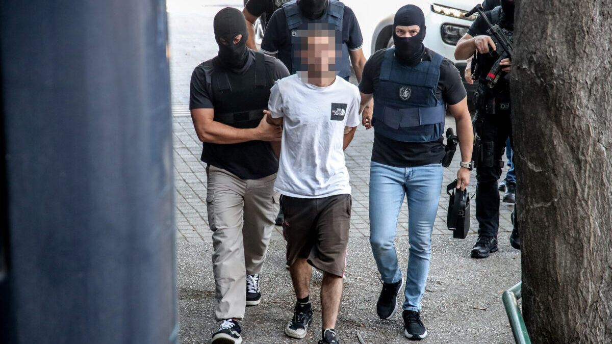 Βάγια Νέστορα: Στη φυλακή και ο τέταρτος κατηγορούμενος για τη φονική επίθεση στο σπίτι 1 Βάγια Νέστορα: Στη φυλακή και ο τέταρτος κατηγορούμενος για τη φονική επίθεση στο σπίτι