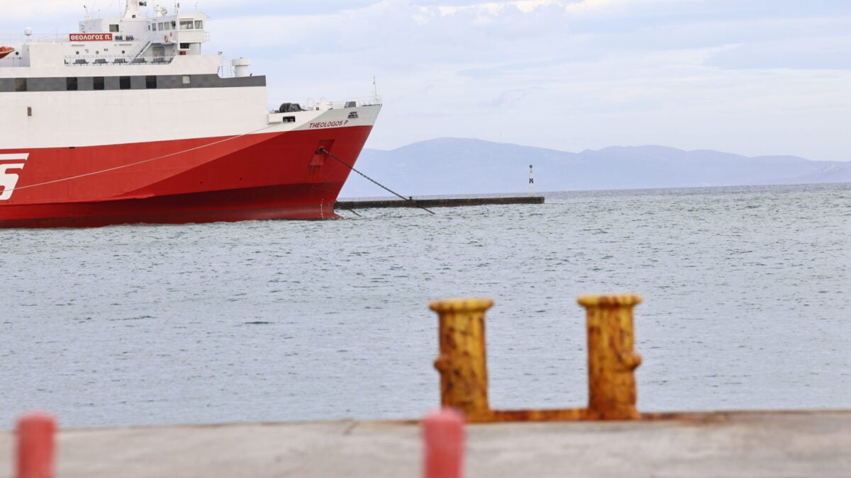 Γκίκας: Σε επαφή με τους πλοιοκτήτες για τον συνωστισμό πλοίων στη Ραφήνα 1 Γκίκας: Σε επαφή με τους πλοιοκτήτες για τον συνωστισμό πλοίων στη Ραφήνα