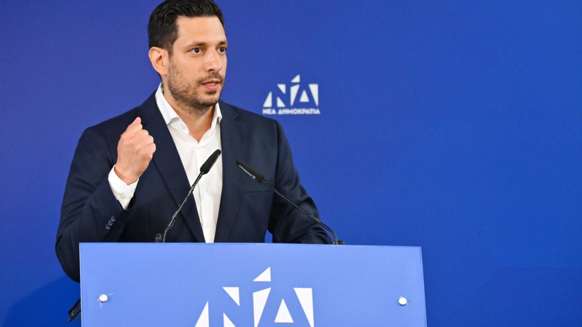 Κυρανάκης για τα συνθήματα στο σπίτι της Σ. Βολουδάκη: Δεν είναι άγνωστοι, είναι μέλη εγκληματικής οργάνωσης 1 Κυρανάκης για τα συνθήματα στο σπίτι της Σ. Βολουδάκη: Δεν είναι άγνωστοι, είναι μέλη εγκληματικής οργάνωσης