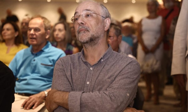 Θανάσης Αυγερινός: Παραιτήθηκε από εκπρόσωπος Τύπου του κόμματος της Μαρίας Καρυστιανού στα social media