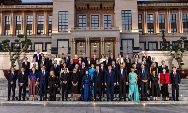Ερντογάν ολοκλήρωσε το δείπνο με τους ηγέτες του ΝΑΤΟ στην Άγκυρα
