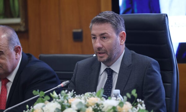Ανδρουλάκης: 7 παρεμβάσεις για την αναγέννηση της μικρομεσαίας επιχείρησης και κριτική στην πολιτική της κυβέρνησης για τον κλάδο