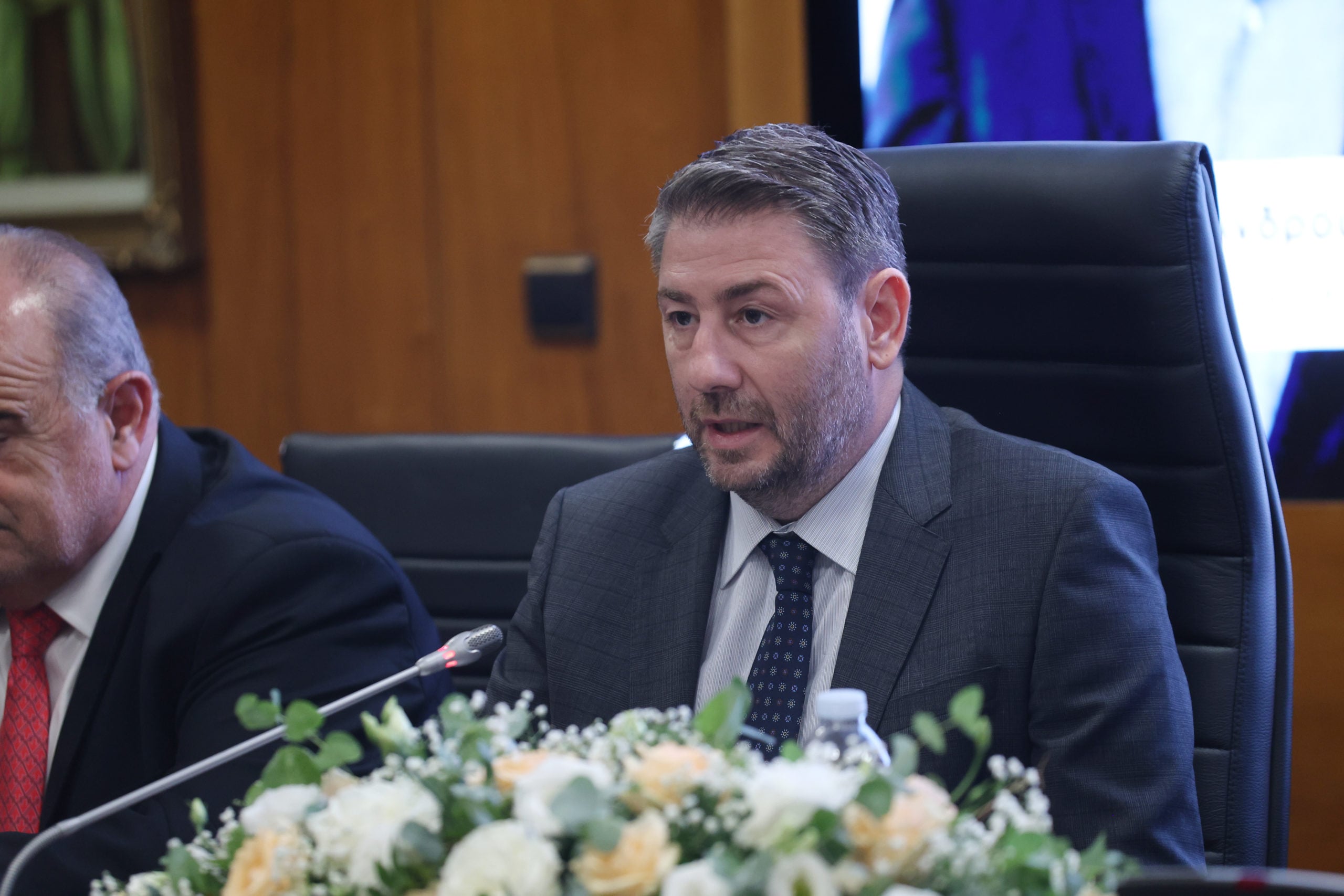 Ανδρουλάκης: 7 παρεμβάσεις για την αναγέννηση της μικρομεσαίας επιχείρησης και κριτική στην πολιτική της κυβέρνησης για τον κλάδο