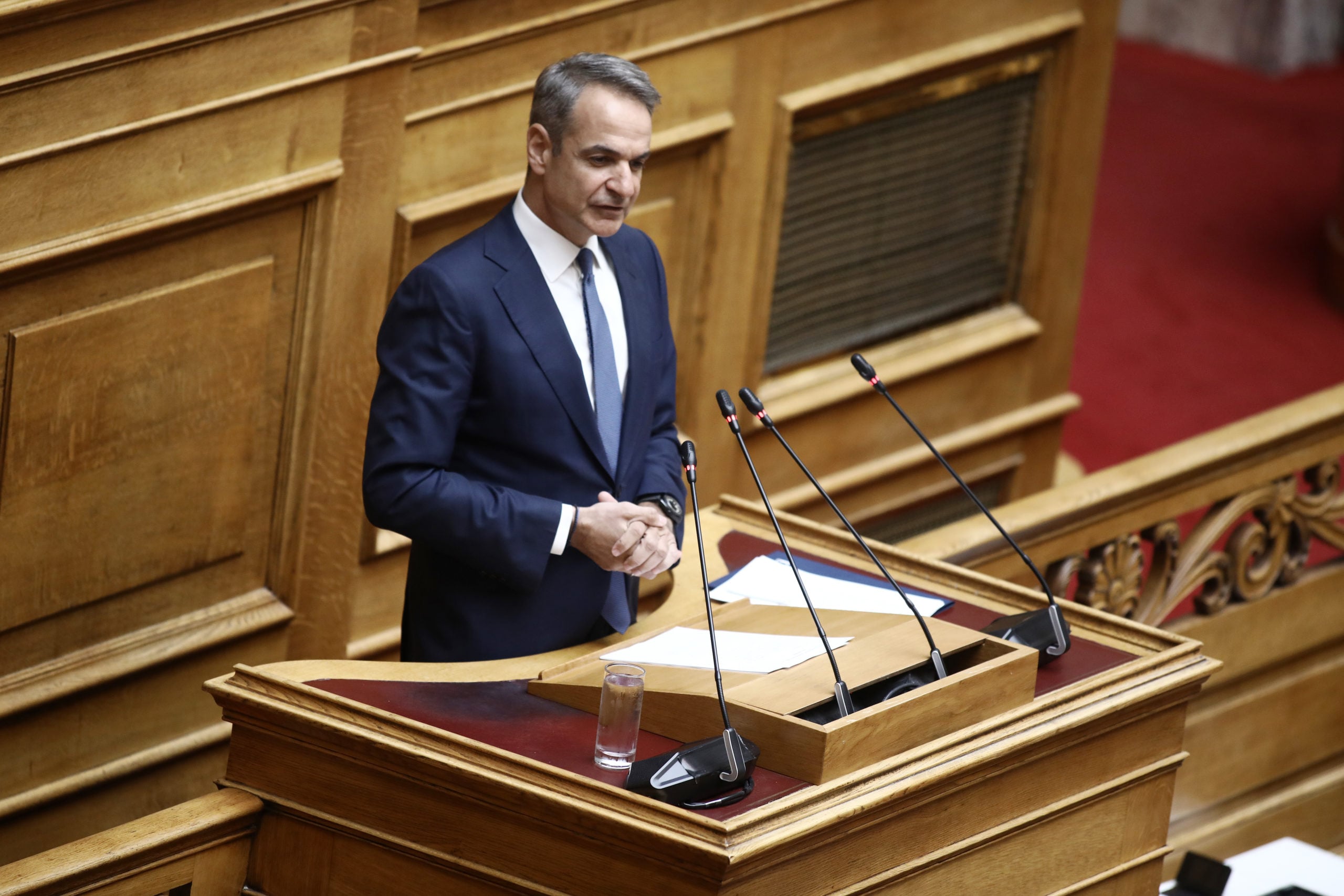 Μητσοτάκης στη Βουλή για την ακρίβεια: «Η ακρίβεια είναι ευρωπαϊκό πρόβλημα – Κοστολογήστε τις προτάσεις σας»