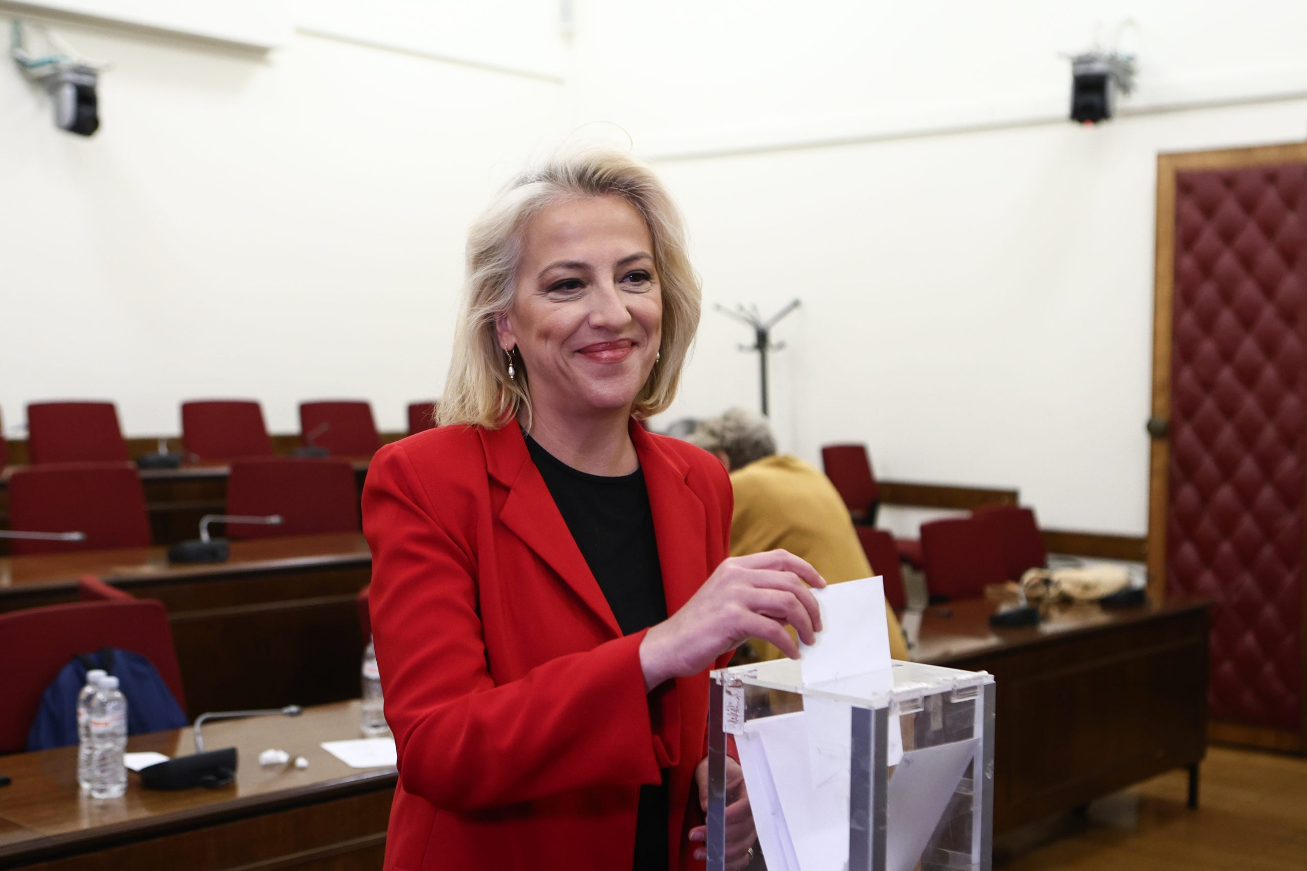 ΣΥΡΙΖΑ: Εξελέγη πρόεδρος της Κ.Ο. η Ρένα Δούρου – Κανείς και καμία δεν περισσεύει