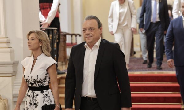Live δεξίωση στο Προεδρικό Μέγαρο για την 52η επέτειο αποκατάστασης της Δημοκρατίας