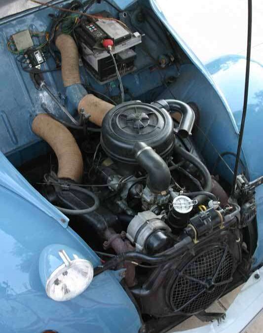 Citroën 2 CV Cocorico: οι τρικολόρ πάνε για τελικό; 6 Citroën 2 CV Cocorico: οι τρικολόρ πάνε για τελικό;