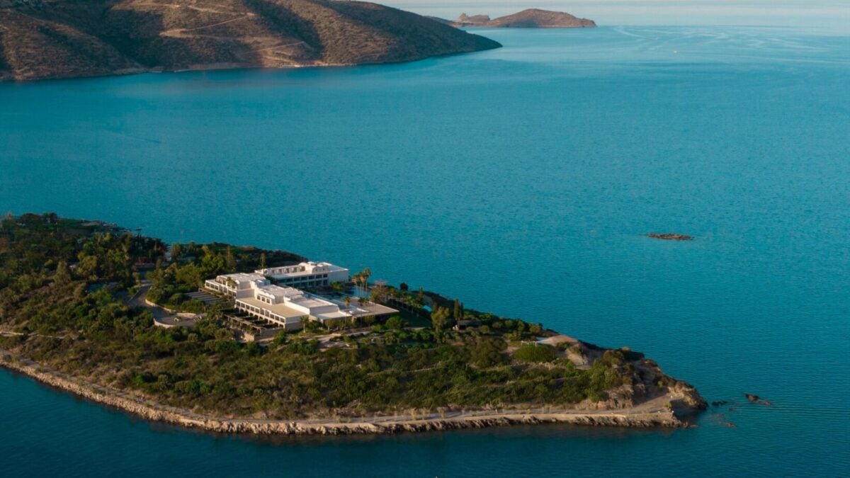 Bluegr Hotels & Resorts: βραβευμένοι σεφ, τοπικές ιστορίες και ενιαία υπογραφή το καλοκαίρι 12 Bluegr Hotels & Resorts: βραβευμένοι σεφ, τοπικές ιστορίες και ενιαία υπογραφή το καλοκαίρι