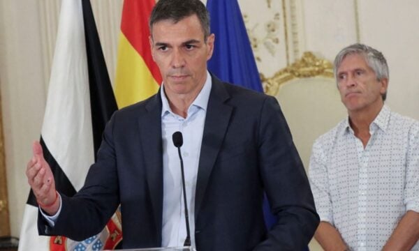 Σάντσεθ: Οι μαφίες διακίνησης ανθρώπων προκαλούν μεταναστευτική κρίση στην Ισπανία