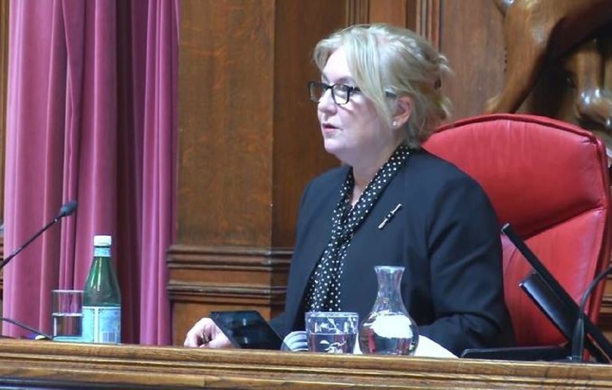 Βρετανία: Εφετείο έστειλε στη φυλακή δύο ανήλικους βιαστές – Είχαν γλιτώσει την κράτηση παρά τις 11 καταδίκες για βιασμό
