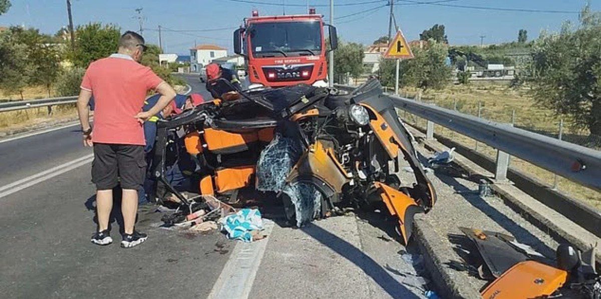 Τραγωδία στη Λέσβο: Δύο Αυστραλές μητέρες έχασαν τη ζωή τους στο τροχαίο – Τα παιδιά τους έσπευσαν στο νησί 11 Τροχαίο στη Λέσβο