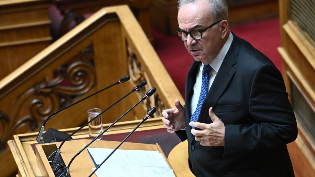 Παπαθανάσης στη Βουλή για το Ταμείο Ανάκαμψης: Δεν θα χαθεί ούτε ευρώ – Η αξιολόγηση του ΠΑΣΟΚ είναι από πρόγραμμα ΑΙ αλλά με λάθος στοιχεία 1 Παπαθανάσης στη Βουλή για το Ταμείο Ανάκαμψης: Δεν θα χαθεί ούτε ευρώ – Η αξιολόγηση του ΠΑΣΟΚ είναι από πρόγραμμα ΑΙ αλλά με λάθος στοιχεία