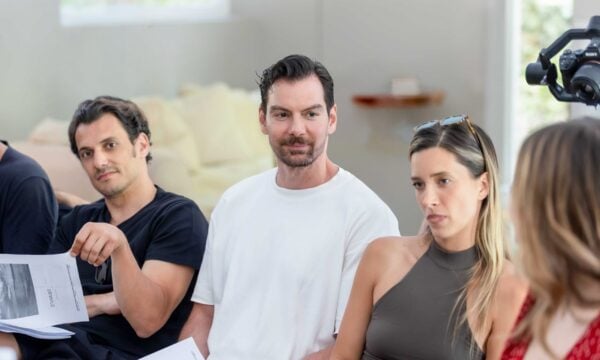 «Σπιλιάδες»: Η πρώτη ανάγνωση σεναρίου της νέας δραματικής σειράς του ΑΝΤ1 – Δείτε φωτογραφίες