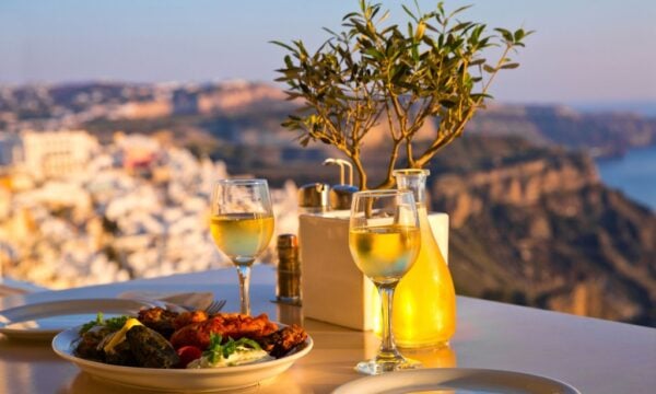 Ποιο ελληνικό νησί είναι στα κορυφαία της Ευρώπης για φαγητό
